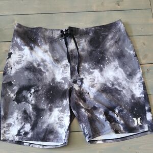 Hurley Men's Space Phantom Board Shorts